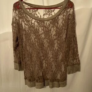 Aero tan lace long sleeve top sz L